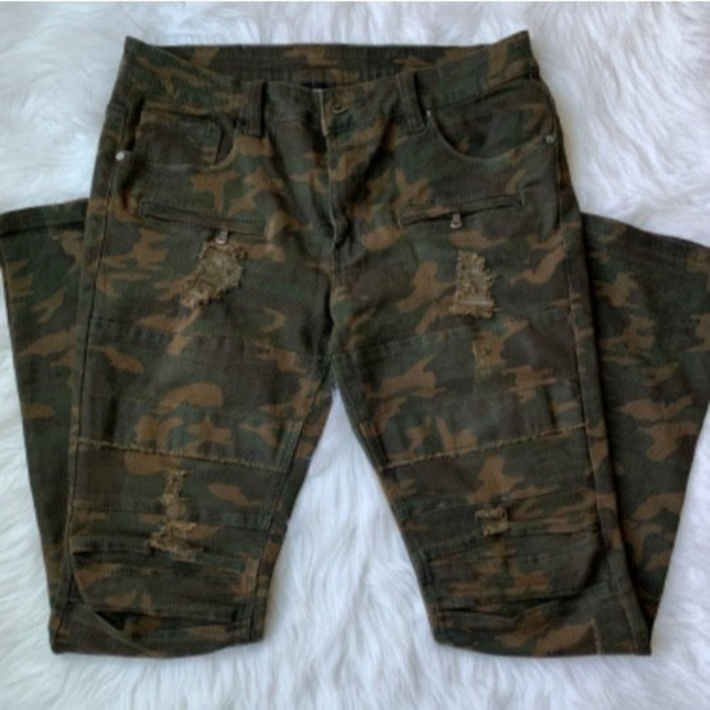 Women's Distressed Camo Jeans